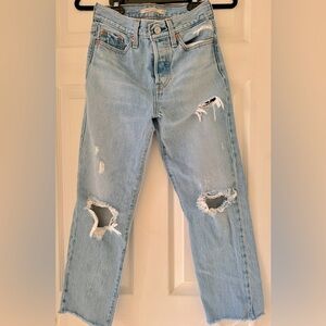 Levi’s Women Distressed Denim Wedgie Straight Jeans Size 25 Button-fly